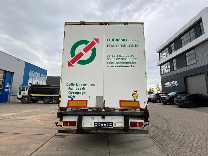 Krone SD 27 / Closed Box / Mercedes + Disc - Gesloten oplegger: afbeelding 2 Krone SD 27 / Closed Box / Mercedes + Disc - Gesloten oplegger: afbeelding 2