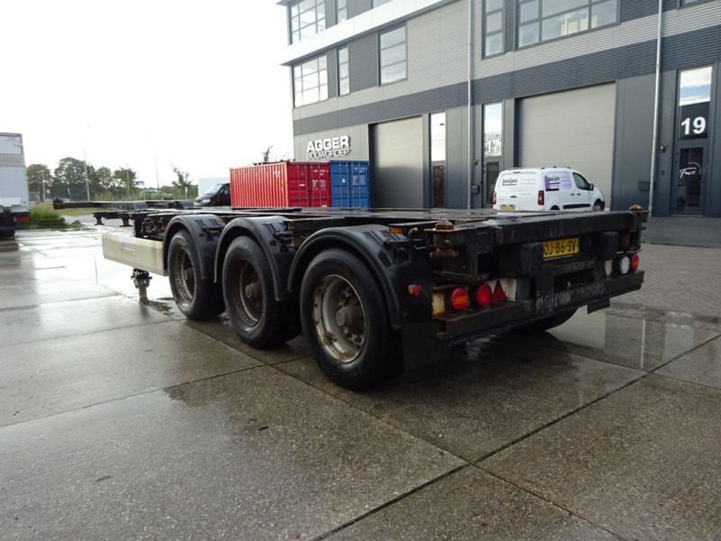 Krone SDC 27 / Container Chassis / BPW + Drum / Lift Axle - Containertransporter/ Wissellaadbak oplegger: afbeelding 3 Krone SDC 27 / Container Chassis / BPW + Drum / Lift Axle - Containertransporter/ Wissellaadbak oplegger: afbeelding 3