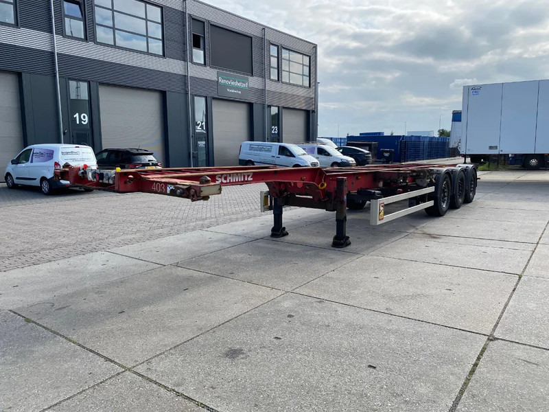 Schmitz Cargobull SCF 24 G Chassis / SAF + Disc / 1x Extendable / Lift axle - Containertransporter/ Wissellaadbak oplegger: afbeelding 4 Schmitz Cargobull SCF 24 G Chassis / SAF + Disc / 1x Extendable / Lift axle - Containertransporter/ Wissellaadbak oplegger: afbeelding 4
