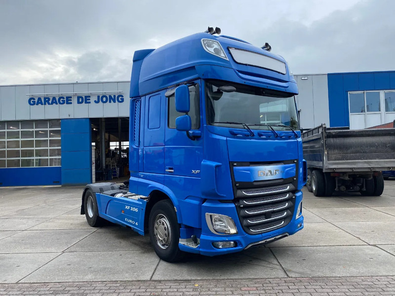 DAF XF 106.480 SSC / Full spoilers / Retarder / Stand Airco / Hydraulic - Trekker: afbeelding 3 DAF XF 106.480 SSC / Full spoilers / Retarder / Stand Airco / Hydraulic - Trekker: afbeelding 3