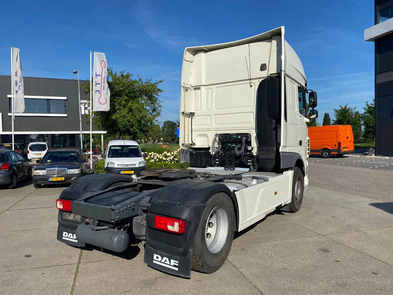 DAF XF 106.480 SSC / Intarder / Stand Airco / Full Spoilers - Trekker: afbeelding 5 DAF XF 106.480 SSC / Intarder / Stand Airco / Full Spoilers - Trekker: afbeelding 5