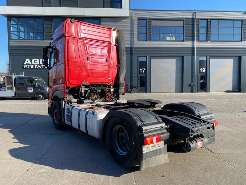 Mercedes-Benz Actros 1945 / StreamSpace / Hydraulic / Automatic - Trekker: afbeelding 4 Mercedes-Benz Actros 1945 / StreamSpace / Hydraulic / Automatic - Trekker: afbeelding 4