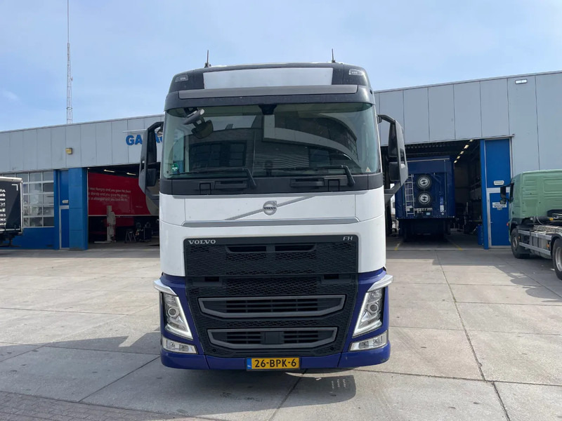 Volvo FH 13.460 Globetrotter / I-save - Trekker: afbeelding 2 Volvo FH 13.460 Globetrotter / I-save - Trekker: afbeelding 2