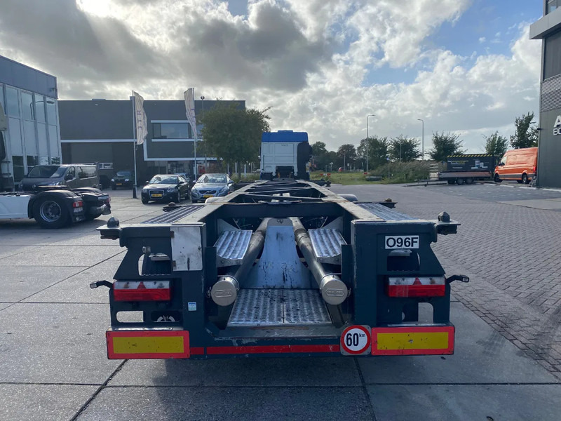 Van Hool Tank Chassis / ADR / BPW + DISC / 20-30 FT - Containertransporter/ Wissellaadbak oplegger: afbeelding 2 Van Hool Tank Chassis / ADR / BPW + DISC / 20-30 FT - Containertransporter/ Wissellaadbak oplegger: afbeelding 2