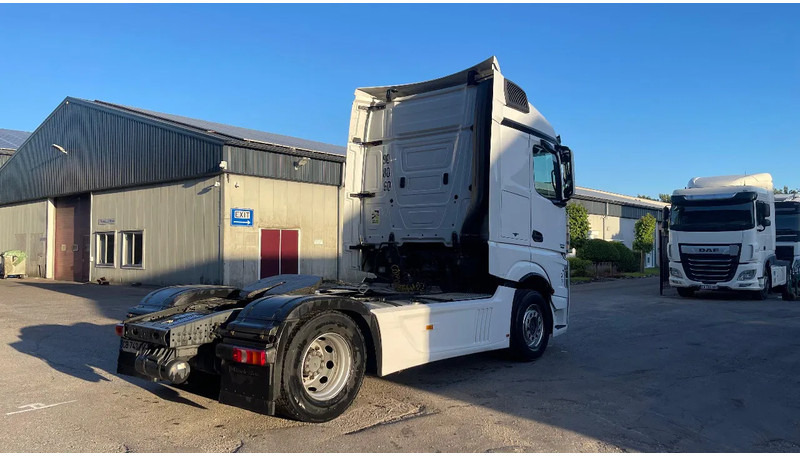 Mercedes-Benz Actros 1945 - Trekker: afbeelding 5 Mercedes-Benz Actros 1945 - Trekker: afbeelding 5