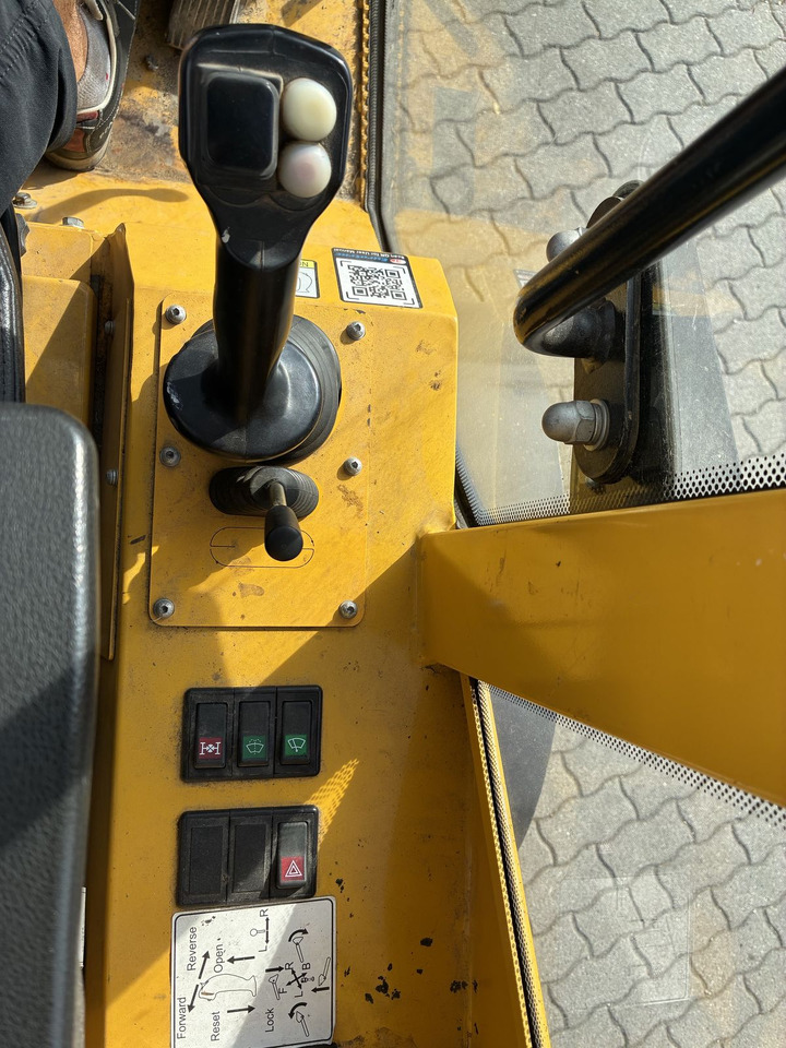 Eurotrac Eurotrac W13 - Kniklader: afbeelding 2 Eurotrac Eurotrac W13 - Kniklader: afbeelding 2