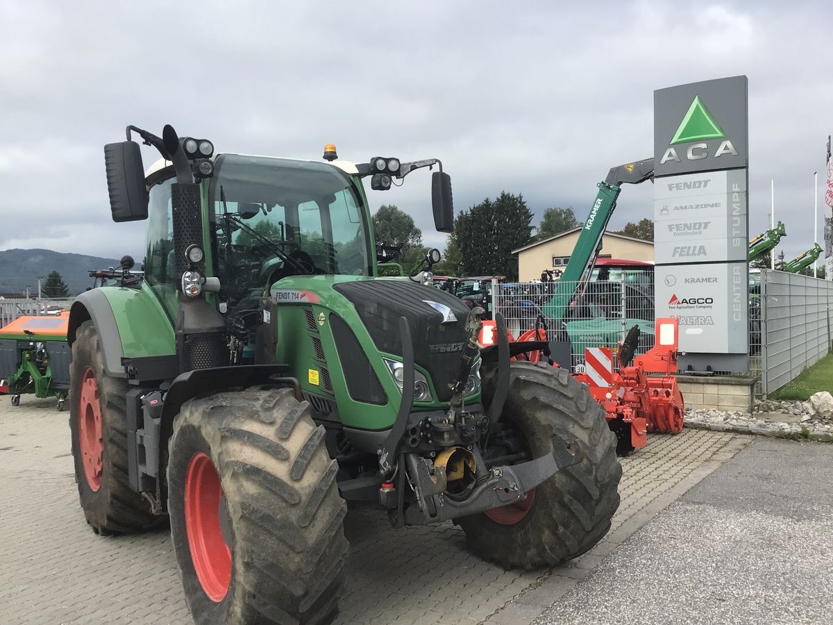 Fendt 714 Vo Vario - Tractor: afbeelding 2 Fendt 714 Vo Vario - Tractor: afbeelding 2