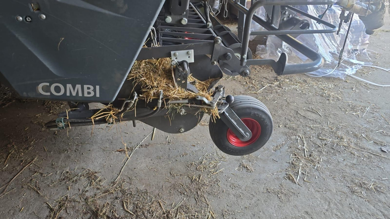 Fendt Rotana 160 V - Ronde balenpers, Wikkelaar: afbeelding 4 Fendt Rotana 160 V - Ronde balenpers, Wikkelaar: afbeelding 4