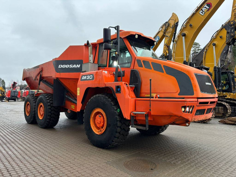 Doosan DA 30 - Kiepwagen met knikbesturing: afbeelding 2 Doosan DA 30 - Kiepwagen met knikbesturing: afbeelding 2