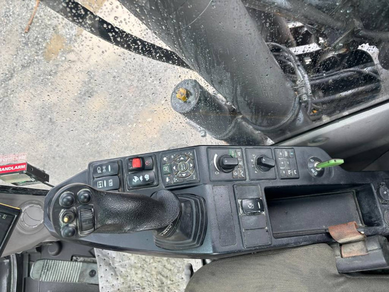 Rupsgraafmachine Volvo EW 220 E TUNNEL: afbeelding 20