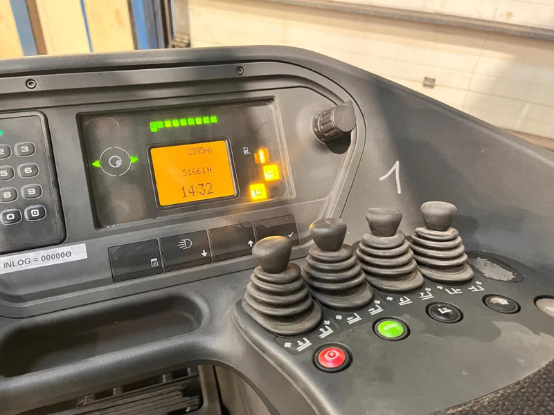 Reach truck Linde R14-01: afbeelding 6 Reach truck Linde R14-01: afbeelding 6