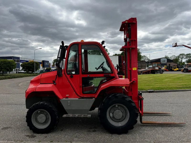 Manitou M30-4 4X4 - Ruw terrein heftruck: afbeelding 2 Manitou M30-4 4X4 - Ruw terrein heftruck: afbeelding 2