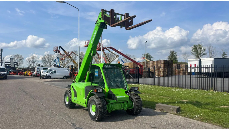 Merlo P25.6 - Verreiker: afbeelding 3 Merlo P25.6 - Verreiker: afbeelding 3