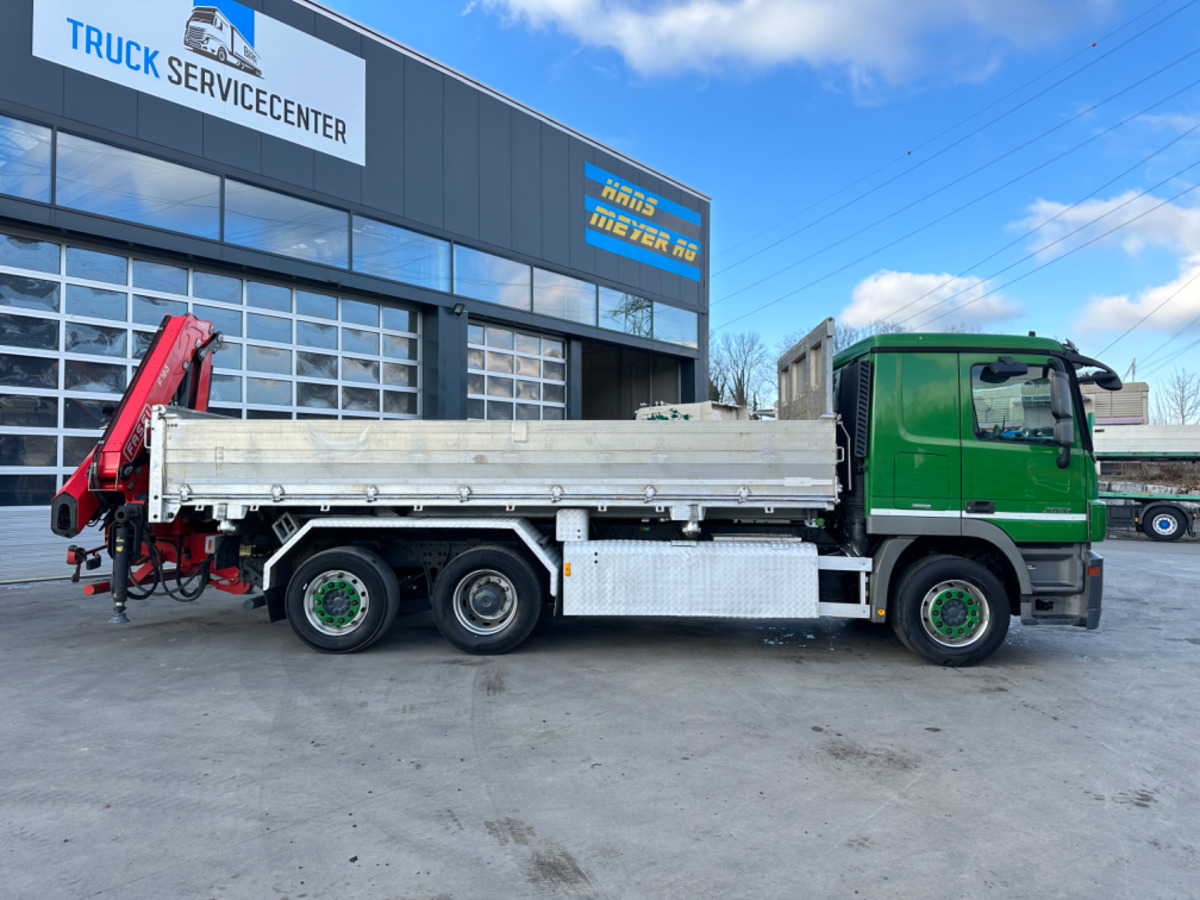 Kipper vrachtwagen, Kraanwagen MERCEDES 2551 V8 6x2 Fassi 185-5 Bj.2020: afbeelding 7 Kipper vrachtwagen, Kraanwagen MERCEDES 2551 V8 6x2 Fassi 185-5 Bj.2020: afbeelding 7