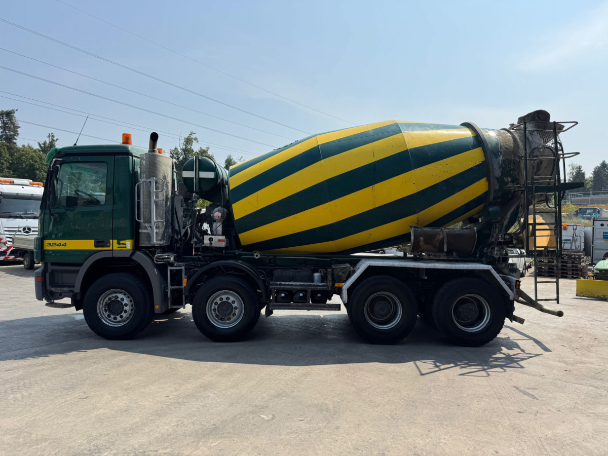 Betonmixer MERCEDES Actros 3244 8x4 Liebherr 9m3: afbeelding 8