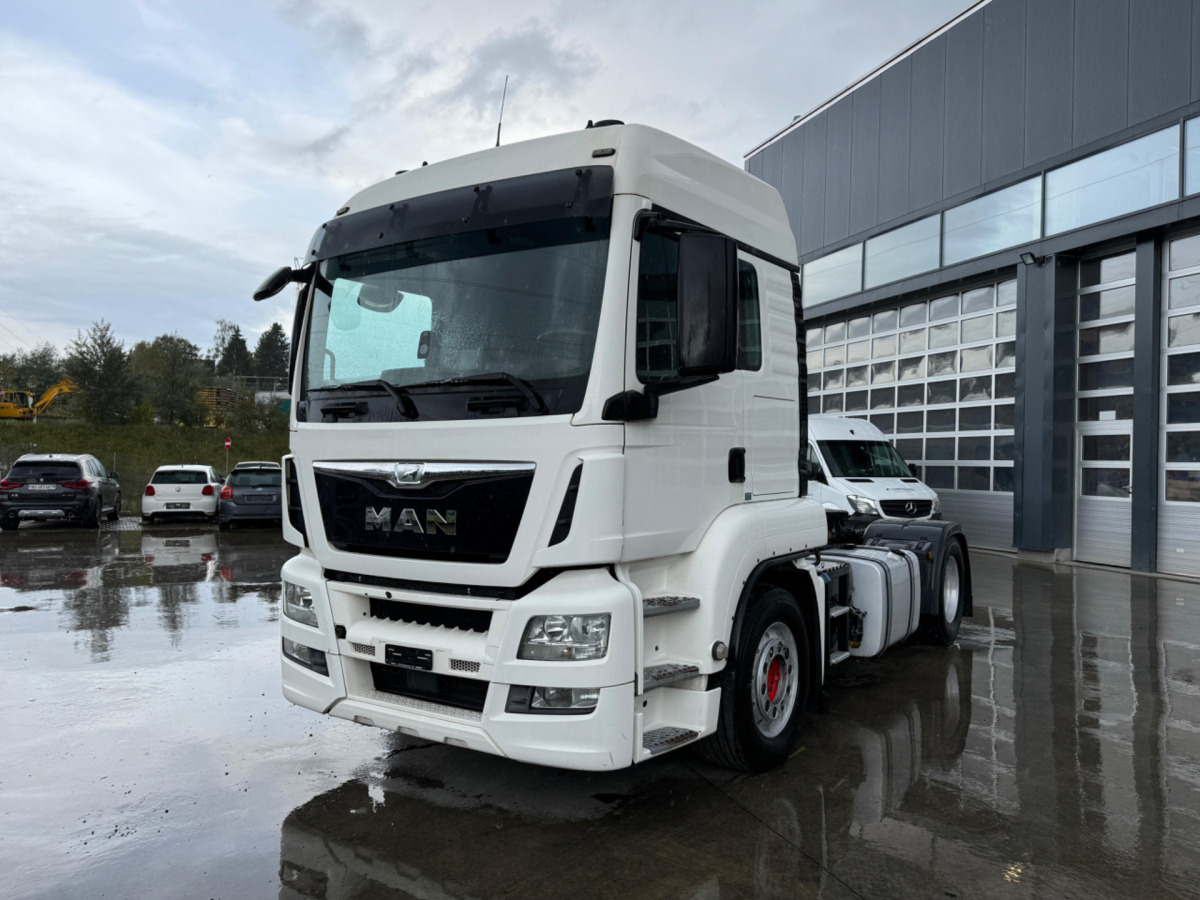 MAN TGS 18.440 4x2 Hydraulikpumpe - Trekker: afbeelding 1 MAN TGS 18.440 4x2 Hydraulikpumpe - Trekker: afbeelding 1