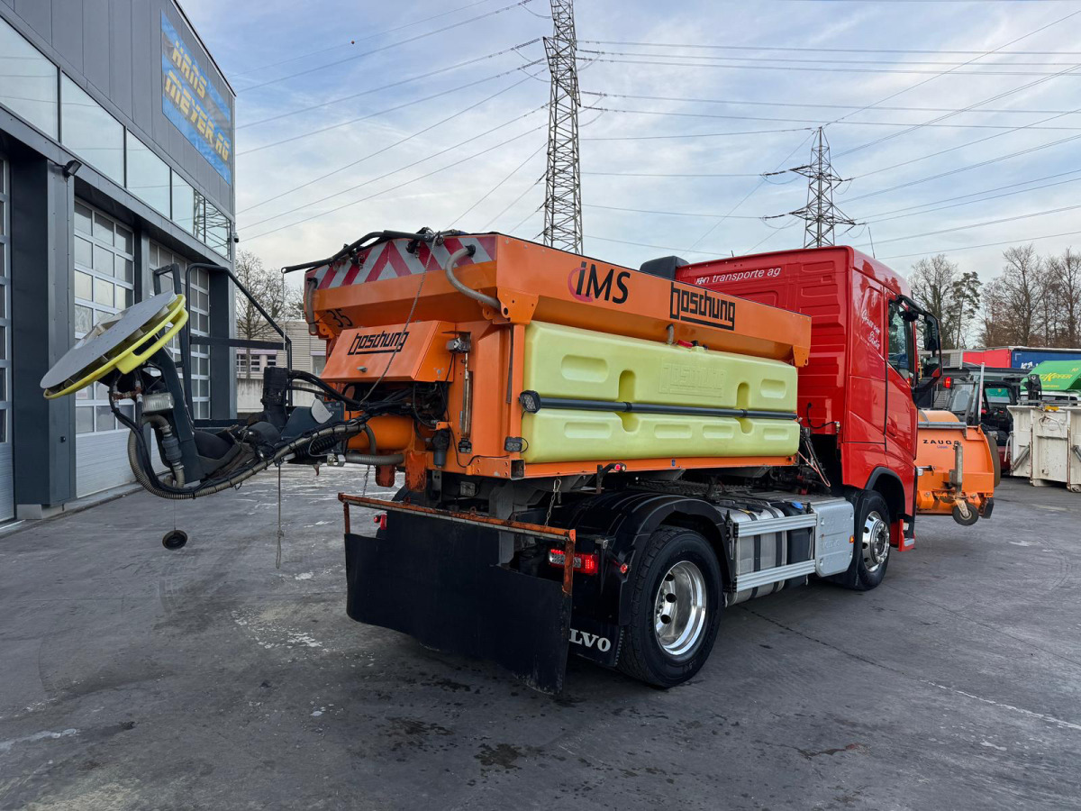 VOLVO FH-460 4x2 Winterdienst/SZM - Trekker: afbeelding 4 VOLVO FH-460 4x2 Winterdienst/SZM - Trekker: afbeelding 4
