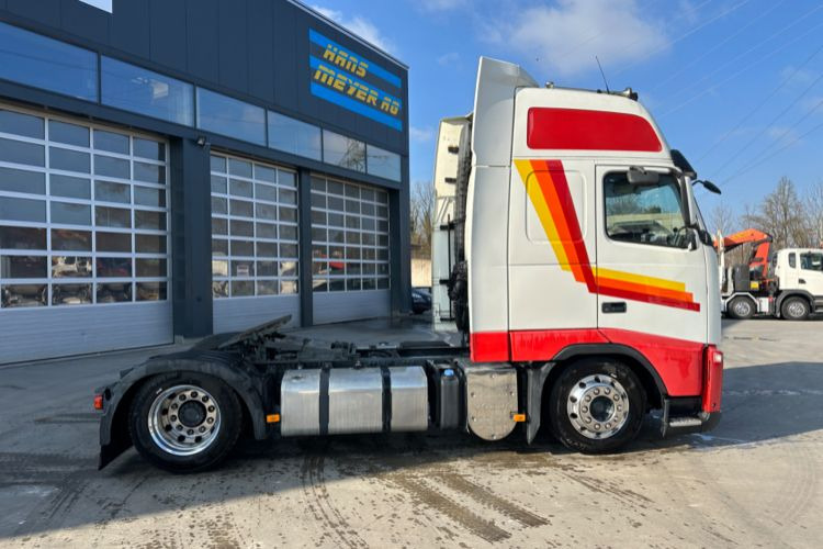 Volvo FH-420 4x2 Lowdeck - Trekker: afbeelding 5 Volvo FH-420 4x2 Lowdeck - Trekker: afbeelding 5