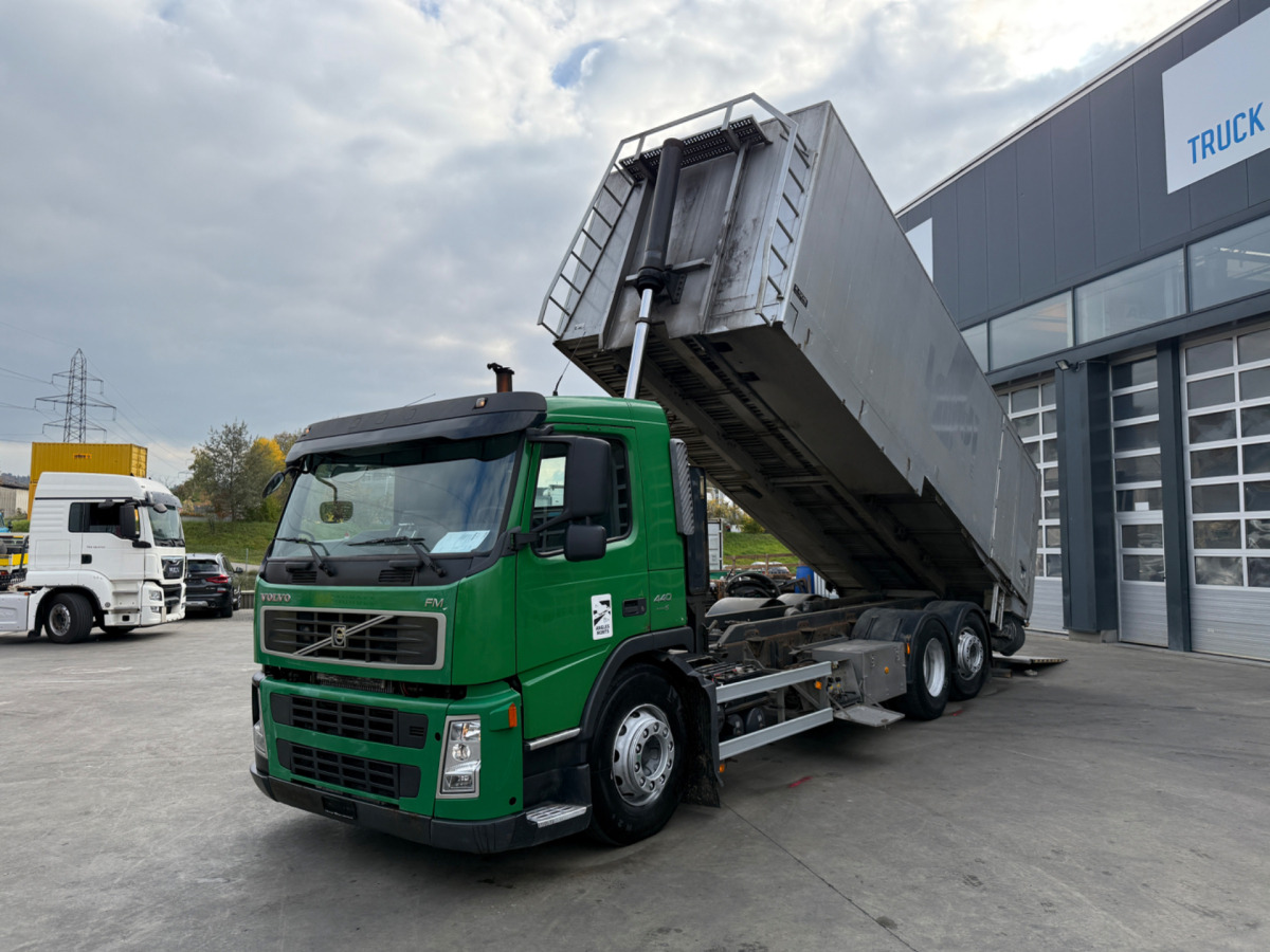 VOLVO FM-440 6x2 Getreidekipper - Kipper vrachtwagen: afbeelding 2 VOLVO FM-440 6x2 Getreidekipper - Kipper vrachtwagen: afbeelding 2