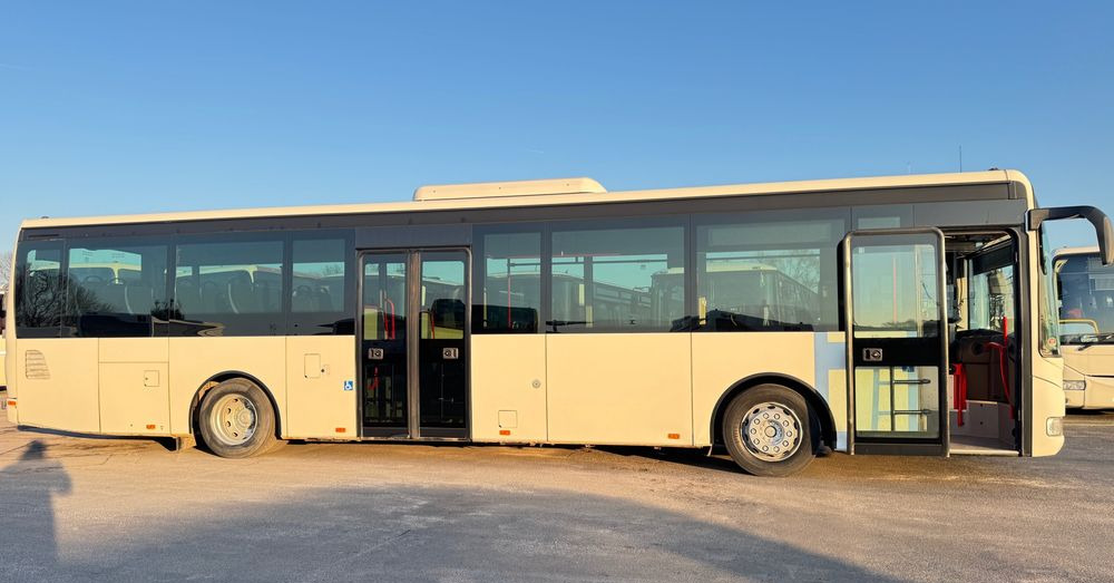 Irisbus Crossway LE / KLIMA / automat / 45 foteli / niskowejściowy / Cena: 115000zł netto - Stadsbus: afbeelding 5 Irisbus Crossway LE / KLIMA / automat / 45 foteli / niskowejściowy / Cena: 115000zł netto - Stadsbus: afbeelding 5