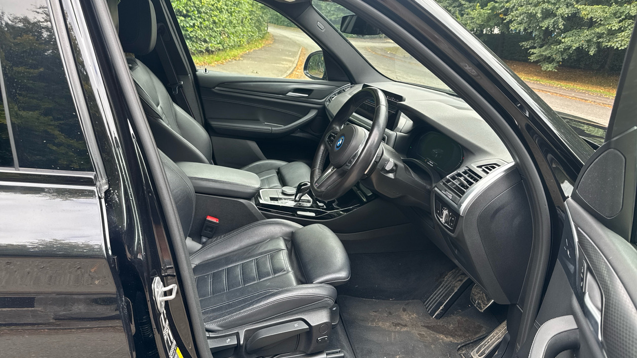 BMW X3 xDrive 30e M Sport - SUV: afbeelding 5 BMW X3 xDrive 30e M Sport - SUV: afbeelding 5