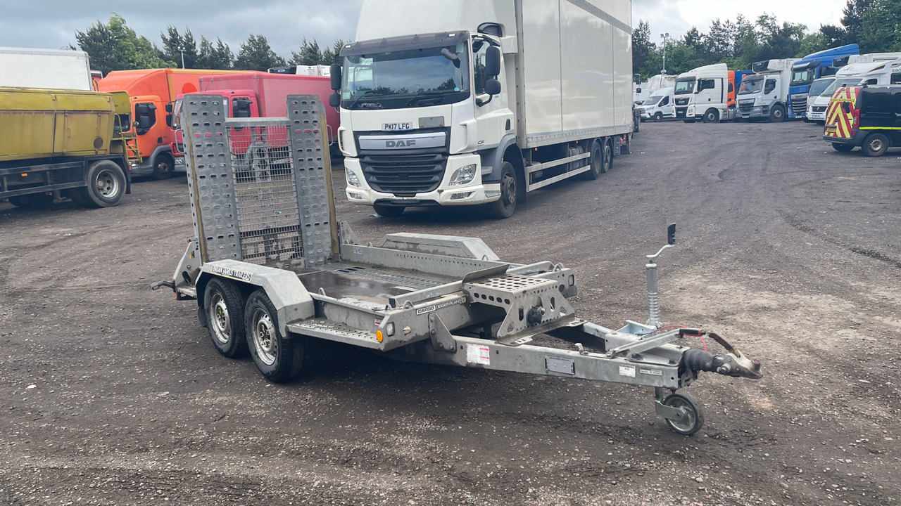 Brian James T-02-T Cargo Digger Plant2 - Bouwmaterieel: afbeelding 2 Brian James T-02-T Cargo Digger Plant2 - Bouwmaterieel: afbeelding 2