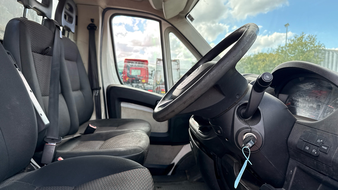 CITROEN RELAY 35 2.2 HDi Tipper 130ps - Kipper bestelwagen: afbeelding 5 CITROEN RELAY 35 2.2 HDi Tipper 130ps - Kipper bestelwagen: afbeelding 5