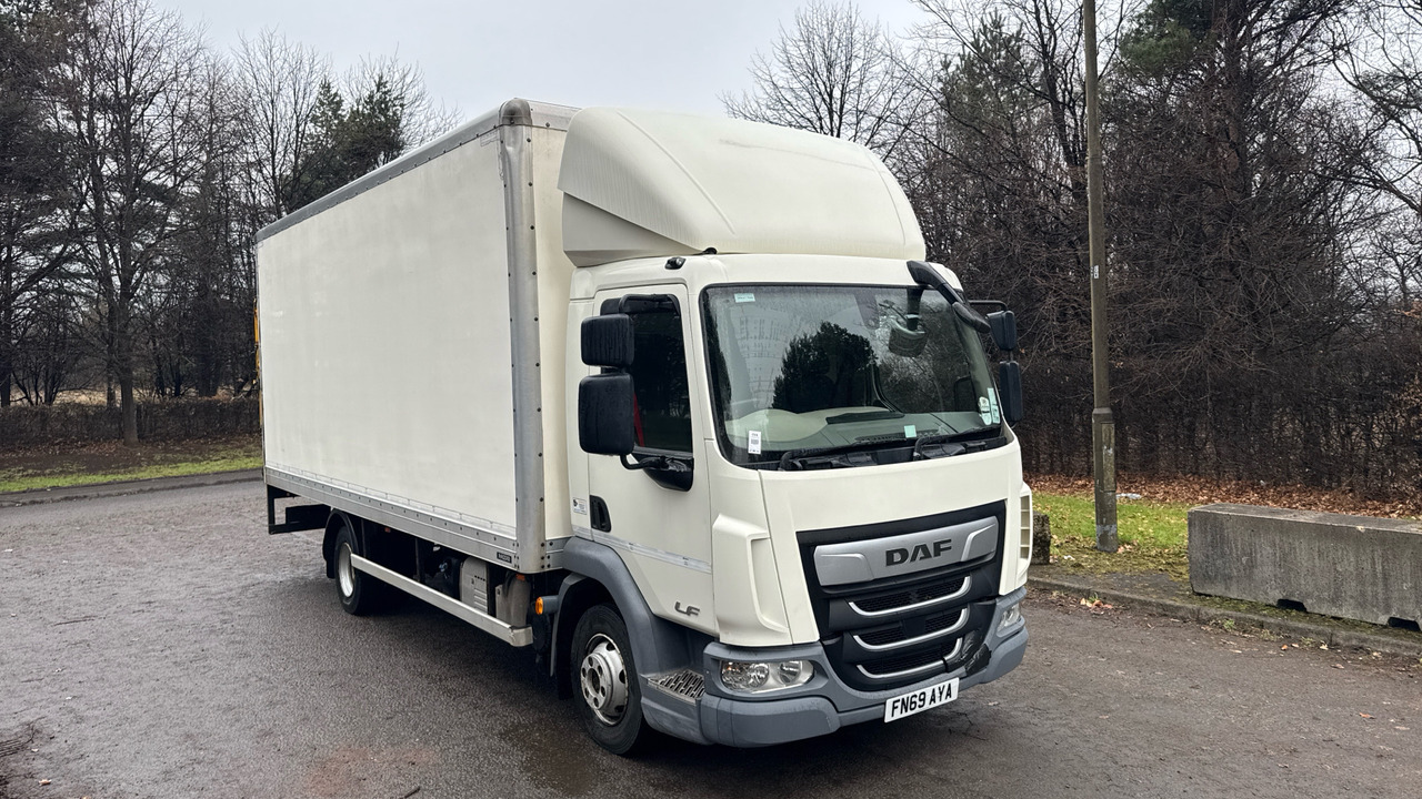 DAF LF 180 - Bakwagen: afbeelding 1 DAF LF 180 - Bakwagen: afbeelding 1