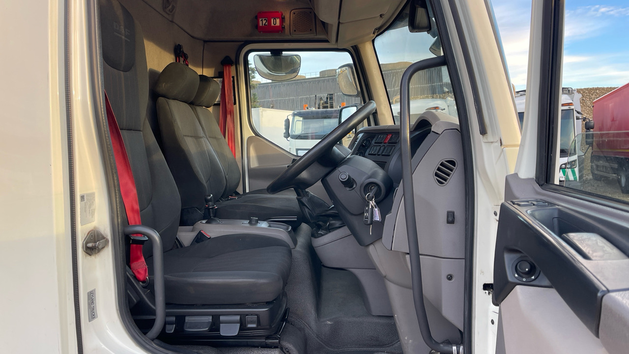DAF LF 180 - Vrachtwagen met open laadbak: afbeelding 5 DAF LF 180 - Vrachtwagen met open laadbak: afbeelding 5