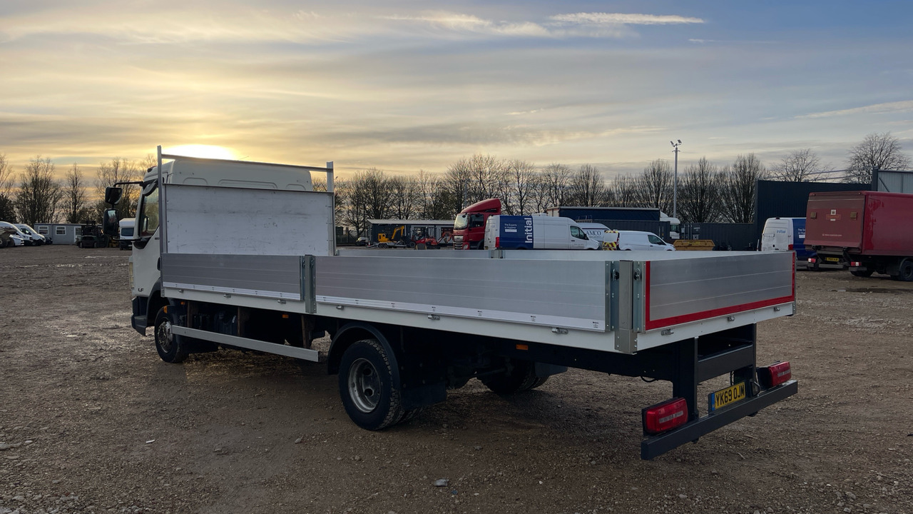 DAF LF 180 - Vrachtwagen met open laadbak: afbeelding 3 DAF LF 180 - Vrachtwagen met open laadbak: afbeelding 3