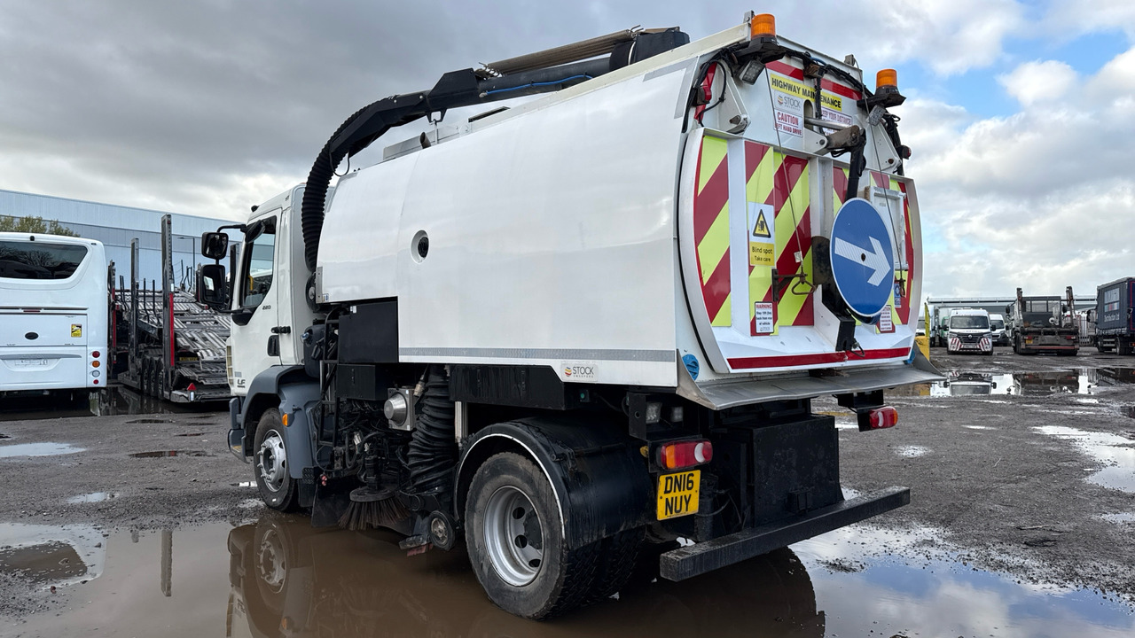 DAF LF 220 - Veegwagen: afbeelding 3 DAF LF 220 - Veegwagen: afbeelding 3