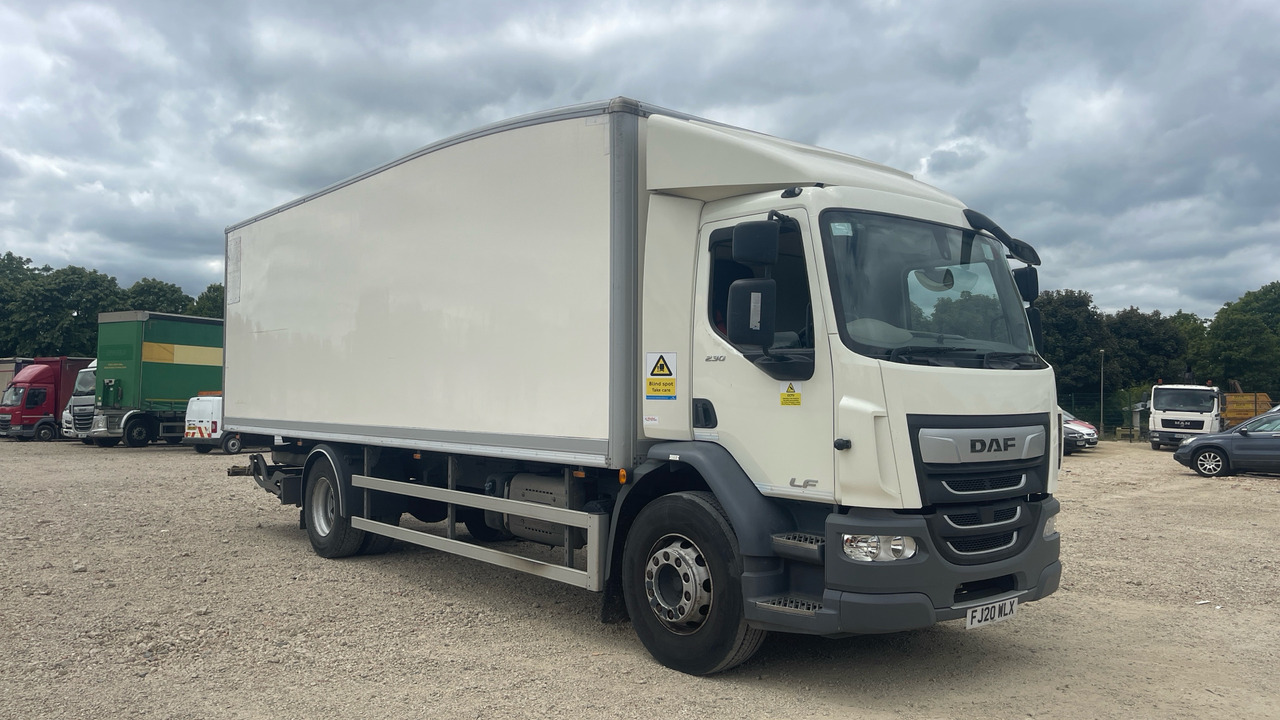 DAF LF 230 - Bakwagen: afbeelding 1 DAF LF 230 - Bakwagen: afbeelding 1
