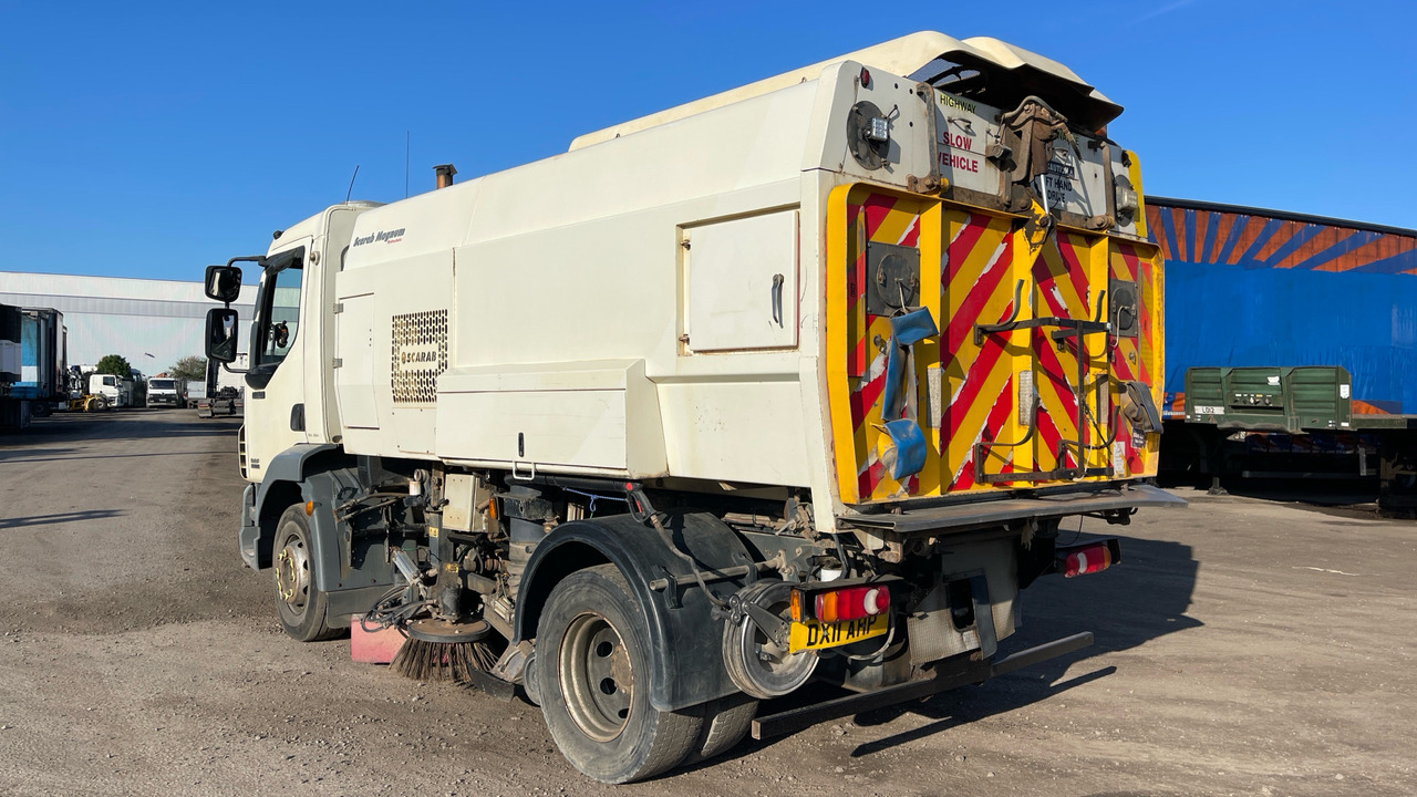 DAF LF 55.220 - Veegwagen: afbeelding 3 DAF LF 55.220 - Veegwagen: afbeelding 3