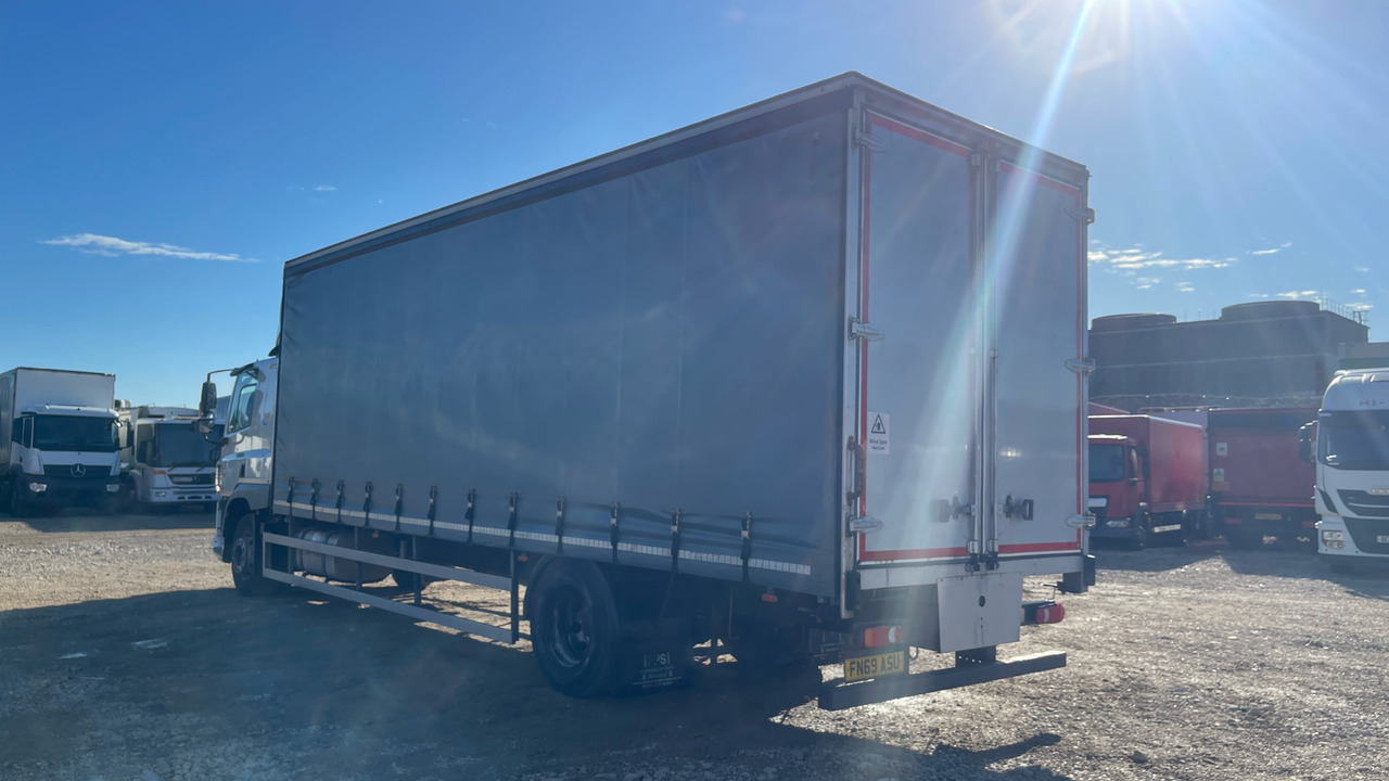 Daf CF 260 - Schuifzeilen vrachtwagen: afbeelding 3 Daf CF 260 - Schuifzeilen vrachtwagen: afbeelding 3