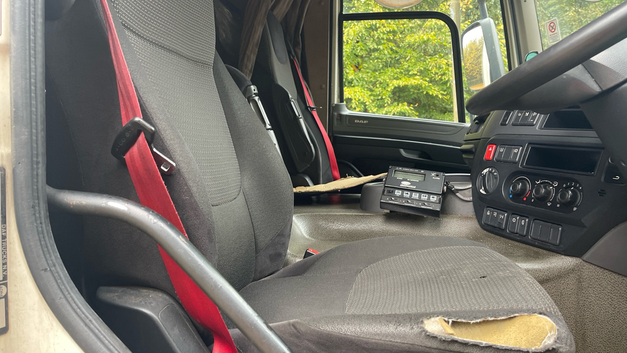 Daf CF 330 - Koelwagen vrachtwagen: afbeelding 5 Daf CF 330 - Koelwagen vrachtwagen: afbeelding 5