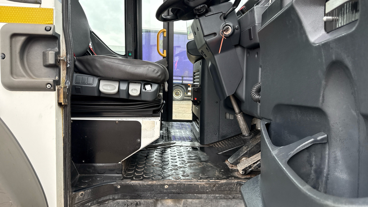 Dennis Elite 6 - Vuilniswagen: afbeelding 5 Dennis Elite 6 - Vuilniswagen: afbeelding 5