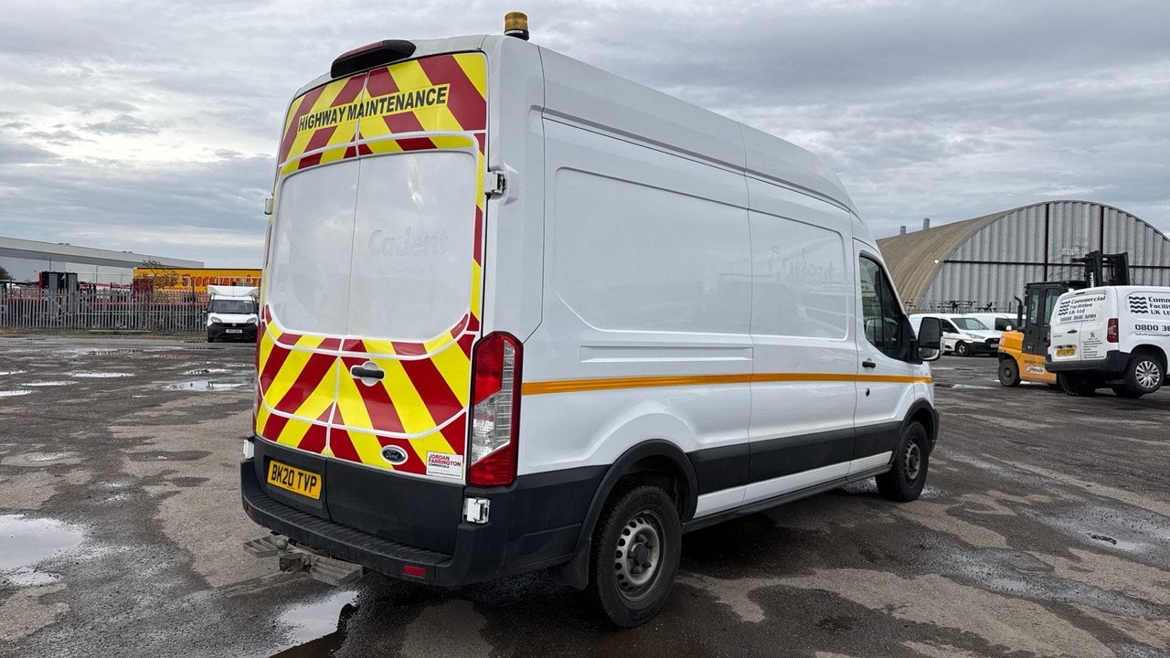 FORD TRANSIT 350 2.0 EcoBlue 130ps - Gesloten bestelwagen: afbeelding 4 FORD TRANSIT 350 2.0 EcoBlue 130ps - Gesloten bestelwagen: afbeelding 4