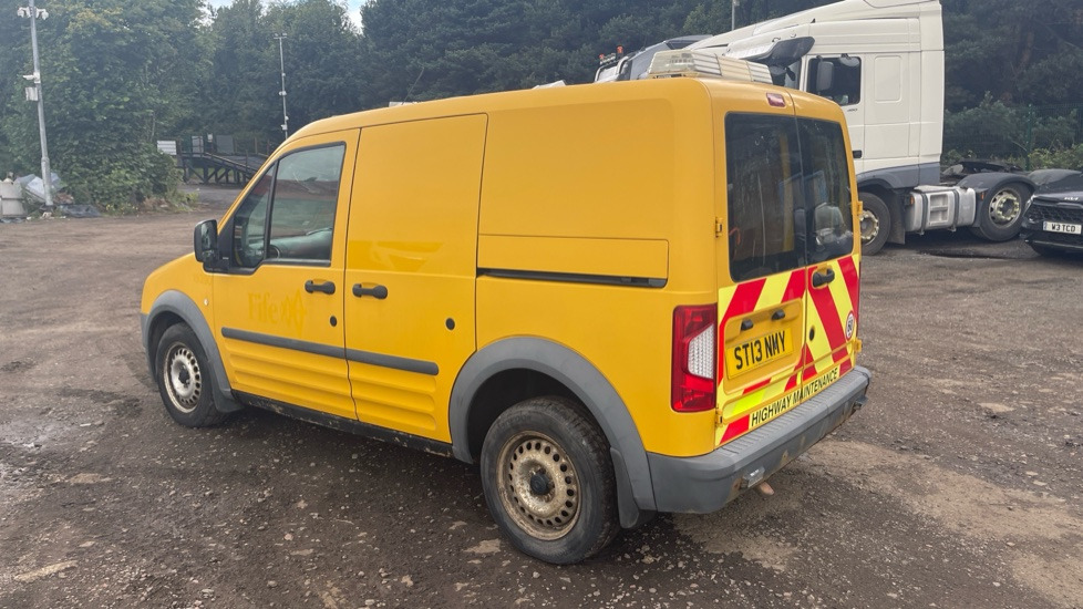 FORD TRANSIT CONNECT T200 1.8 TDCI 75PS - Kleine bestelwagen: afbeelding 3 FORD TRANSIT CONNECT T200 1.8 TDCI 75PS - Kleine bestelwagen: afbeelding 3