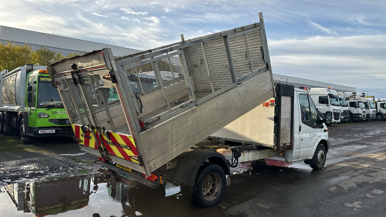 FORD TRANSIT T350 TDCi 100ps - Kipper bestelwagen: afbeelding 4 FORD TRANSIT T350 TDCi 100ps - Kipper bestelwagen: afbeelding 4