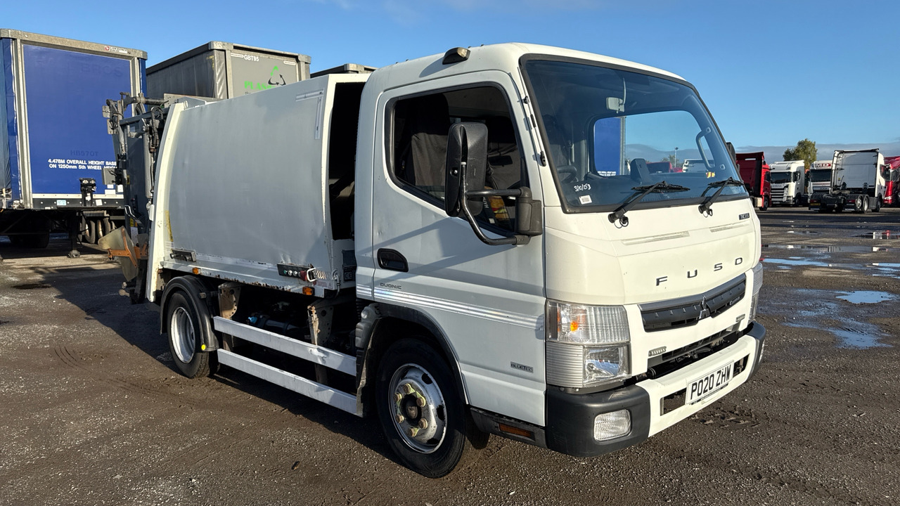 FUSO CANTER 7C15 - Vuilniswagen: afbeelding 1 FUSO CANTER 7C15 - Vuilniswagen: afbeelding 1