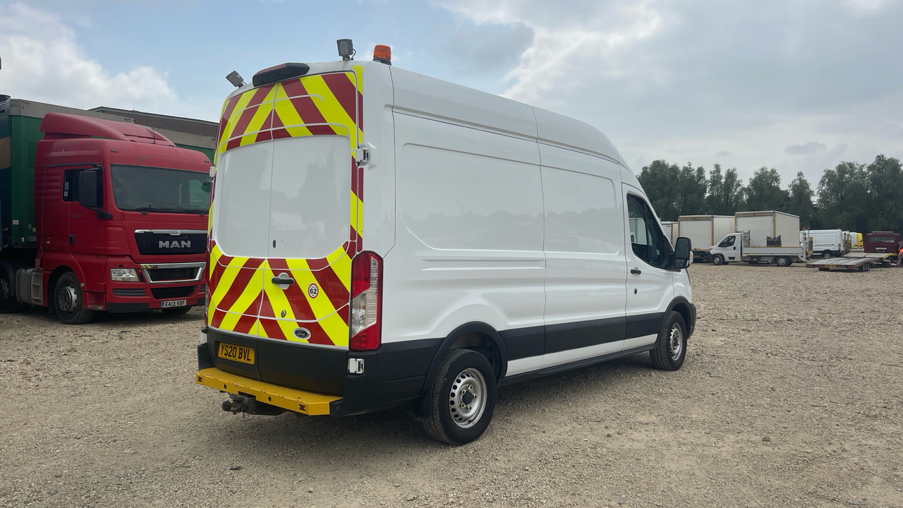 Ford Transit 350 2.0 ECO BLUE 130PS - Gesloten bestelwagen: afbeelding 4 Ford Transit 350 2.0 ECO BLUE 130PS - Gesloten bestelwagen: afbeelding 4