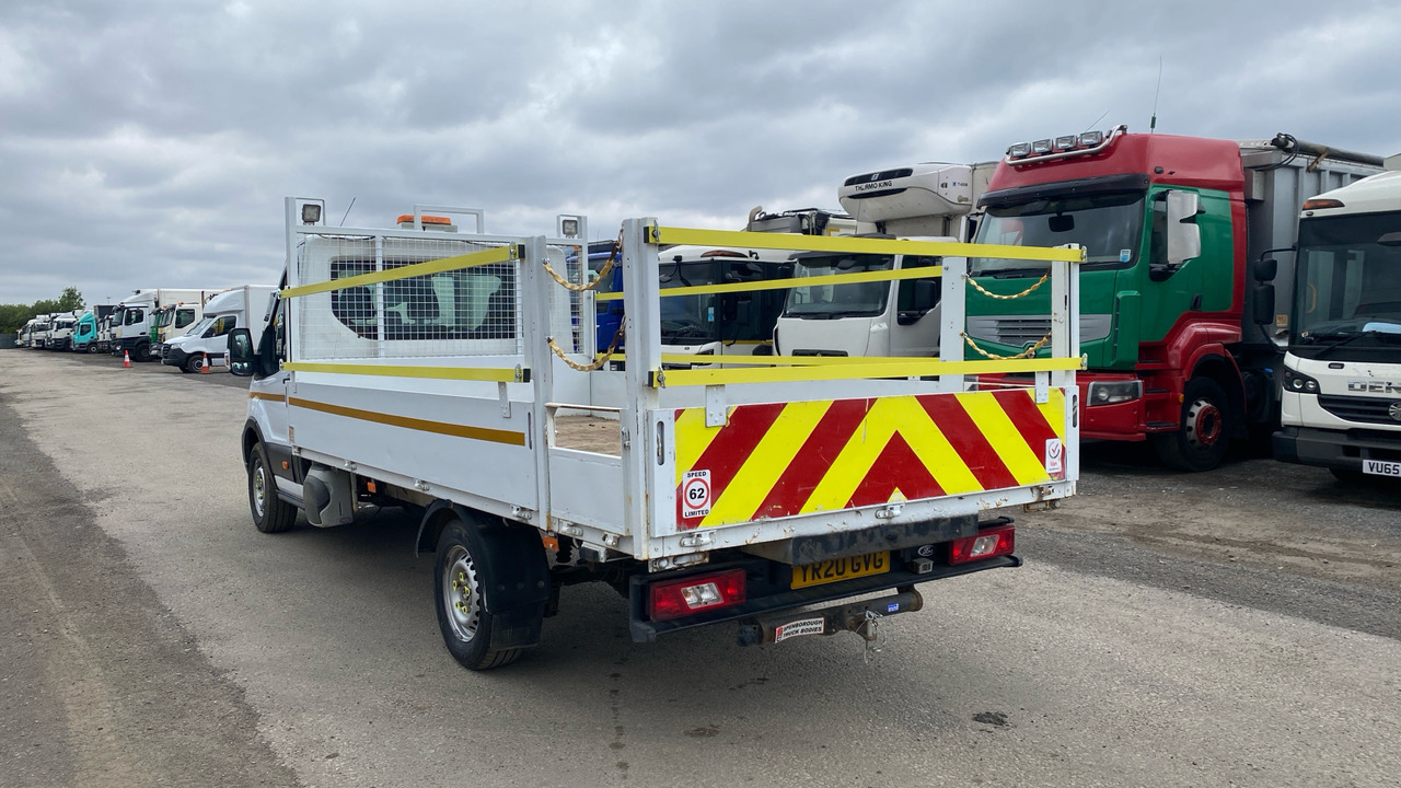 Ford Transit 350 2.0 ECOBLUE 130PS - Bestelwagen met open laadbak: afbeelding 3 Ford Transit 350 2.0 ECOBLUE 130PS - Bestelwagen met open laadbak: afbeelding 3