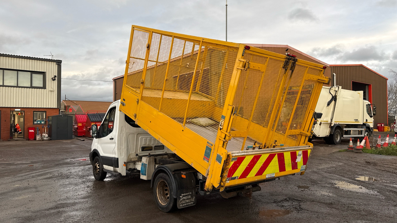 Ford Transit 350 2.0 TDCI 130PS - Kipper bestelwagen: afbeelding 3 Ford Transit 350 2.0 TDCI 130PS - Kipper bestelwagen: afbeelding 3