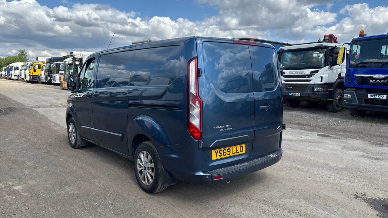 Ford Transit Custom 280 2.0 EcoBlue 130ps Low Roof Limited Van - Kleine bestelwagen: afbeelding 3 Ford Transit Custom 280 2.0 EcoBlue 130ps Low Roof Limited Van - Kleine bestelwagen: afbeelding 3