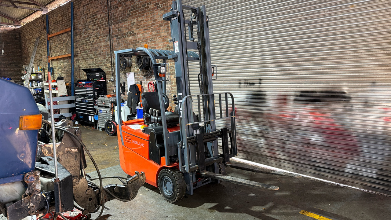 HELI FB315 - Elektrische heftruck: afbeelding 1 HELI FB315 - Elektrische heftruck: afbeelding 1