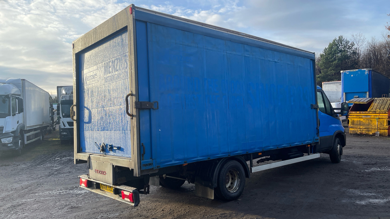 IVECO DAILY 72-180 - Schuifzeilen vrachtwagen: afbeelding 4 IVECO DAILY 72-180 - Schuifzeilen vrachtwagen: afbeelding 4