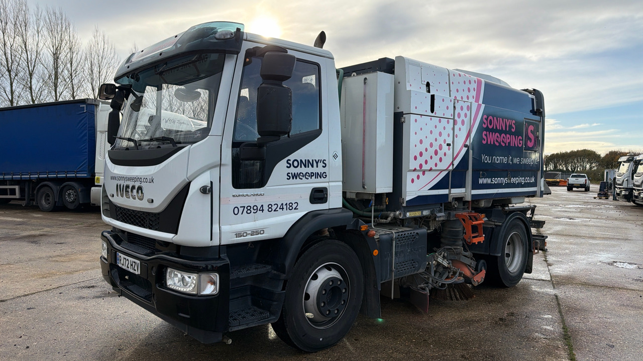 IVECO EUROCARGO 150-250 - Veegwagen: afbeelding 2 IVECO EUROCARGO 150-250 - Veegwagen: afbeelding 2