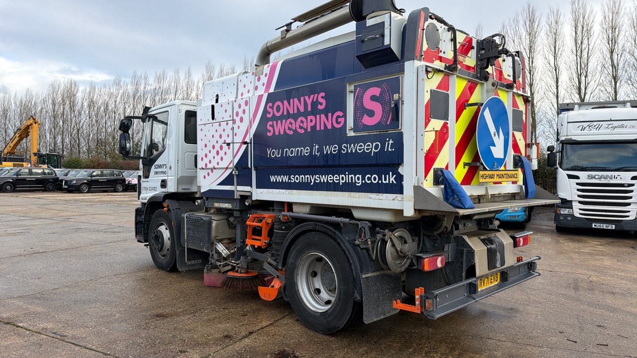 IVECO EUROCARGO 150-250 - Veegwagen: afbeelding 3 IVECO EUROCARGO 150-250 - Veegwagen: afbeelding 3