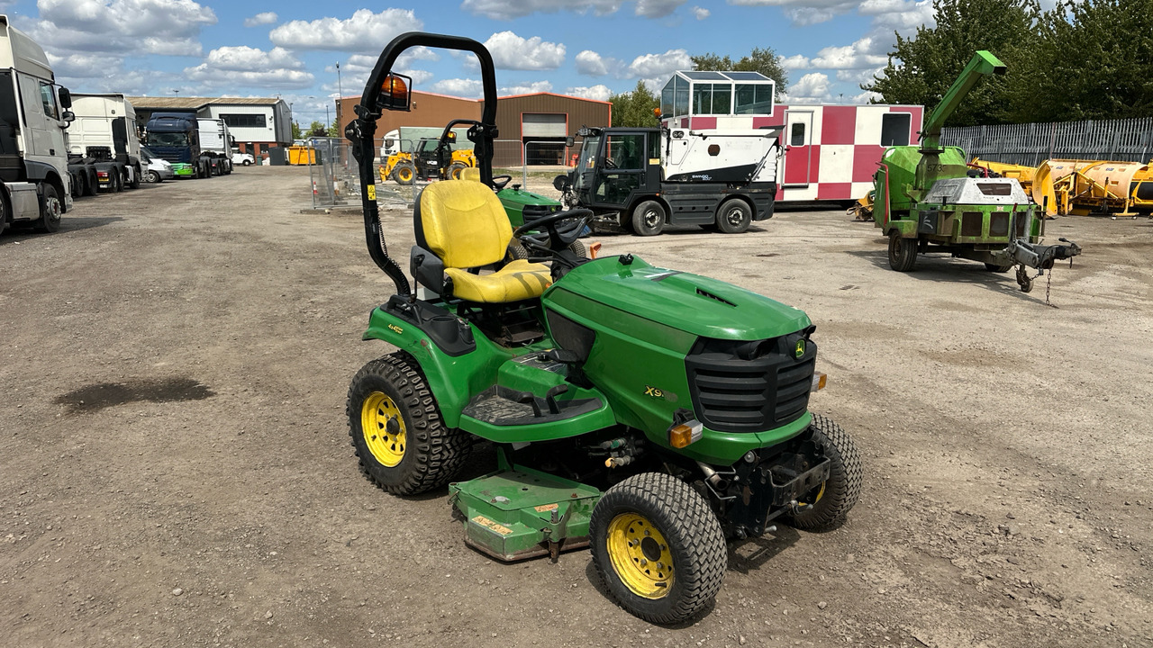 JOHN DEERE X949 - Gazonmaaier: afbeelding 1 JOHN DEERE X949 - Gazonmaaier: afbeelding 1