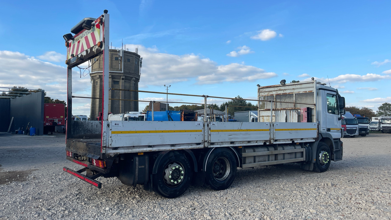MERCEDES-BENZ ACTROS 2541 - Vrachtwagen met open laadbak: afbeelding 4 MERCEDES-BENZ ACTROS 2541 - Vrachtwagen met open laadbak: afbeelding 4